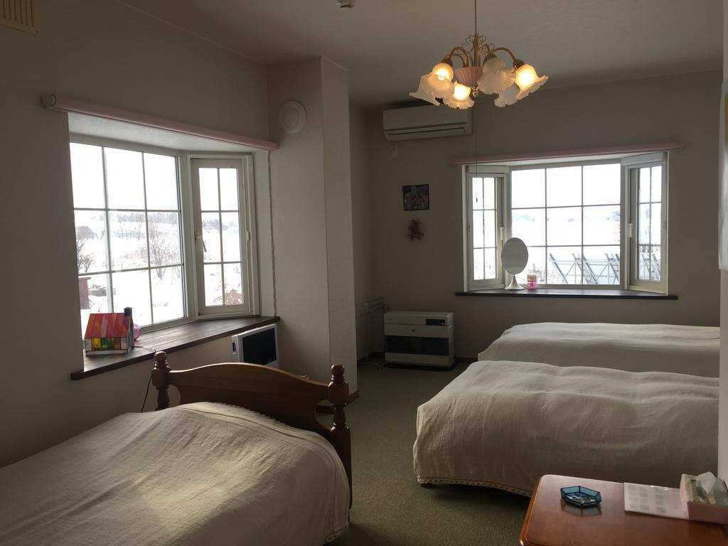 Natsumi no Sato Hotel Biei Eksteriør billede