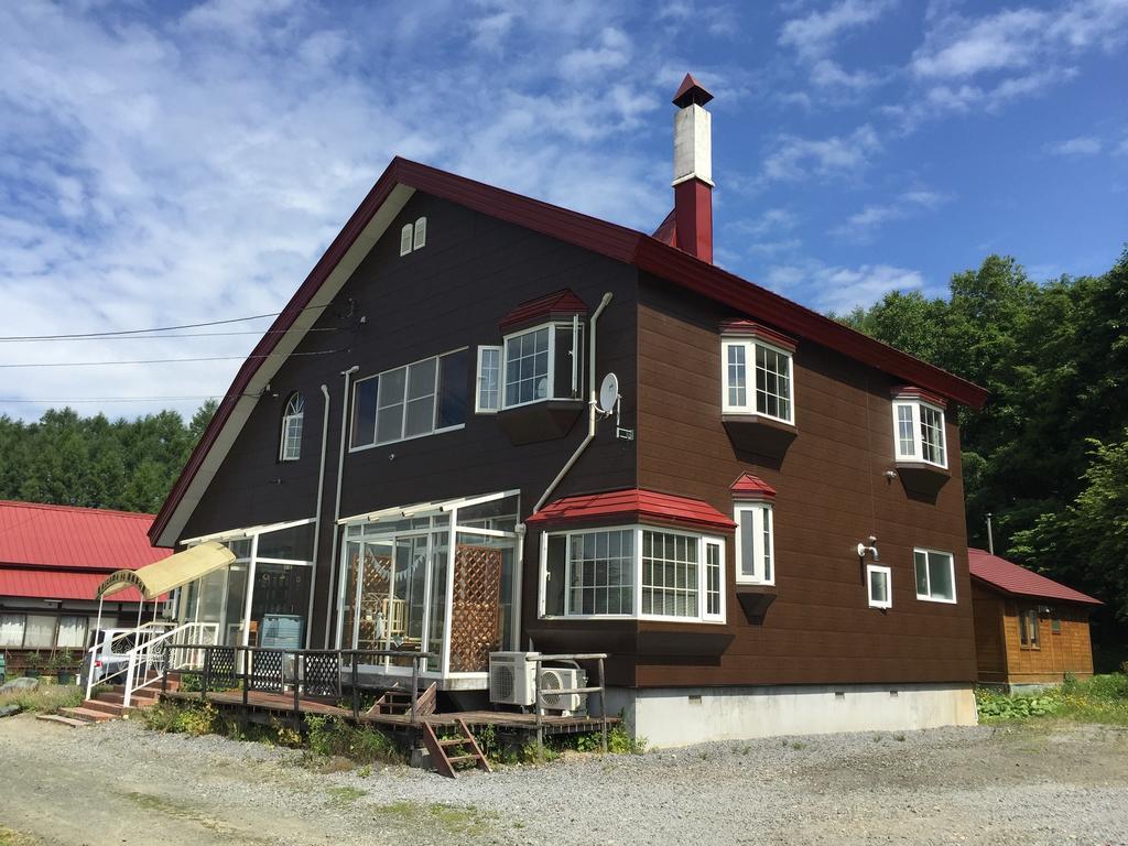 Natsumi no Sato Hotel Biei Eksteriør billede