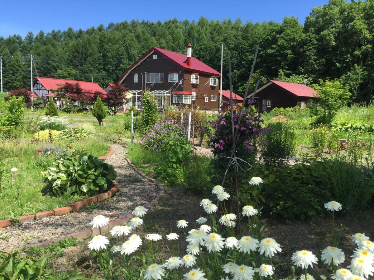 Natsumi no Sato Hotel Biei Eksteriør billede
